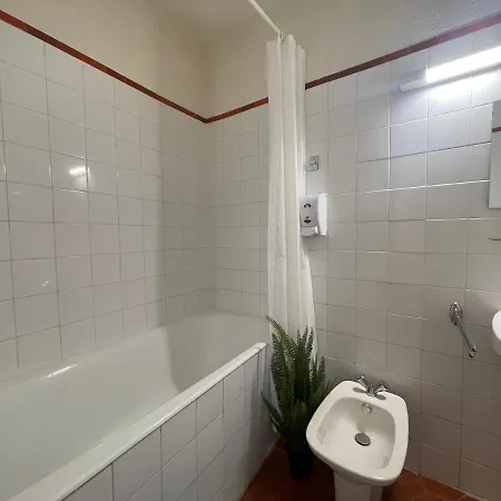 Bed and Breakfast Residence Adele - Chambres En Toute Autonomie Agde