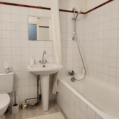 Adele - D'hotes 3* Agde
